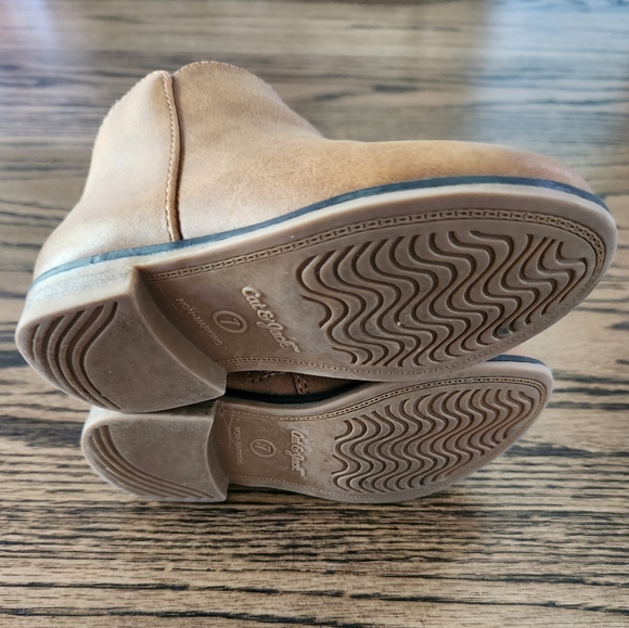 Cat & Jack Toddler Boot Lot - Picture 16 of 16